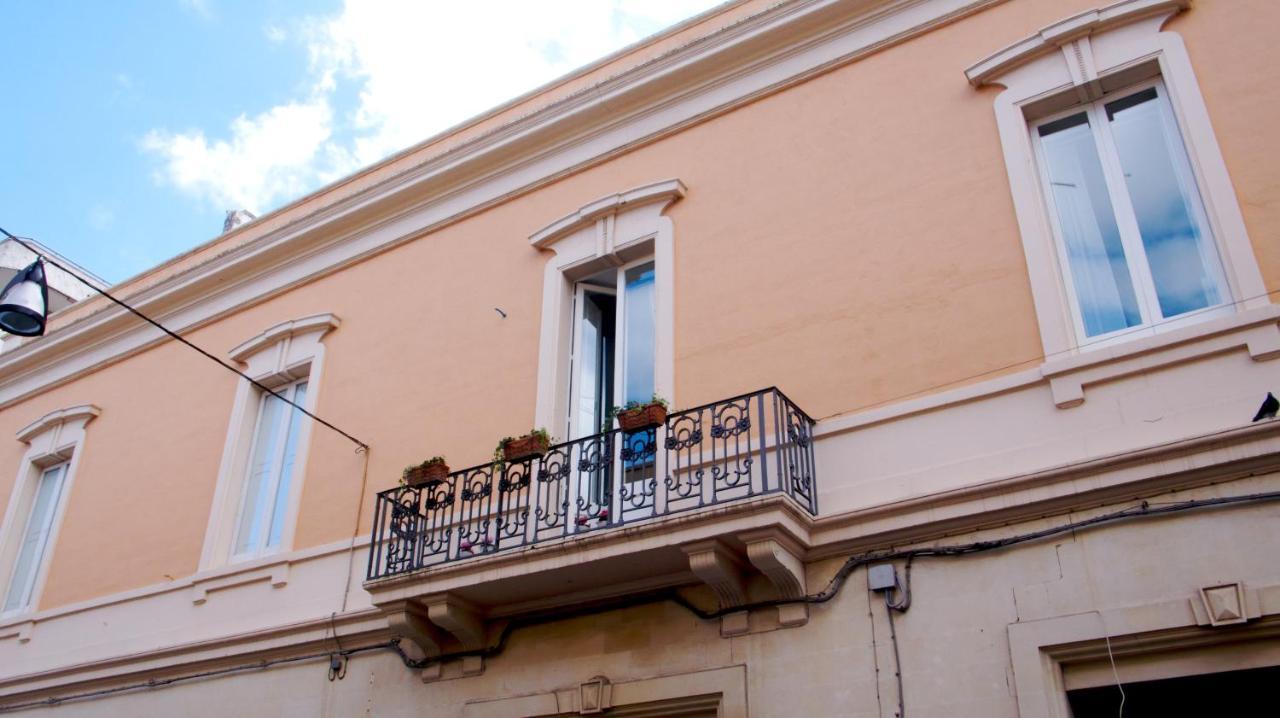 Casa Di Lo Suites レッチェ エクステリア 写真